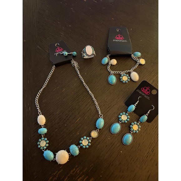 paparazzi Jewelry - Paparazzi Simply Santa Fe Complete Trend Blend Turquoise Jewelry Set 4pc NEW
